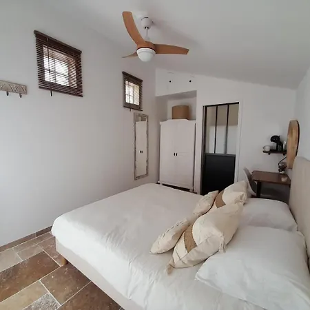 Macoco Maison Coeur Corbieres Bed & Breakfast